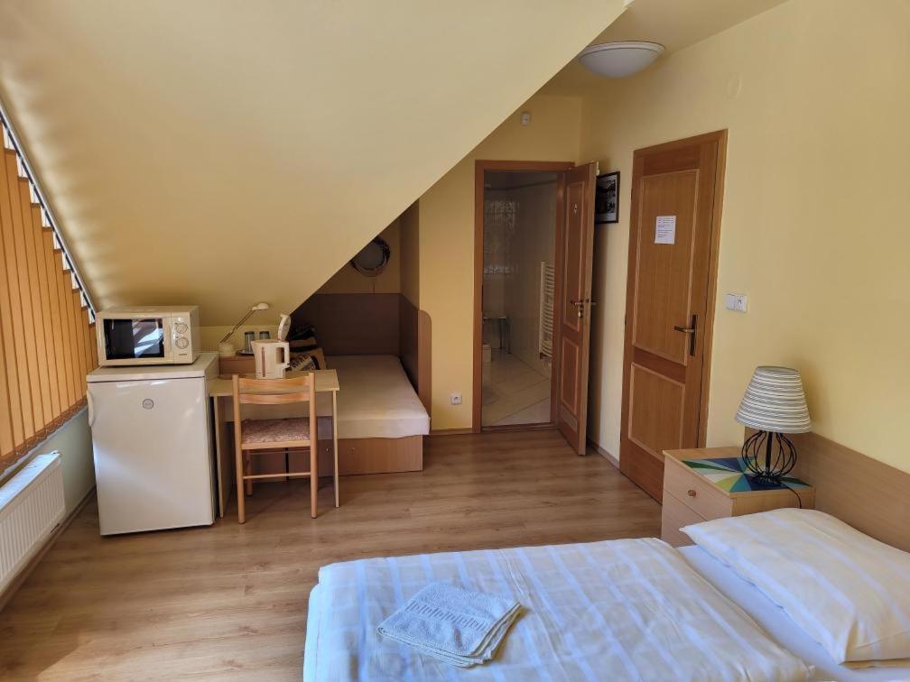 Triluzkovy Pokoj Pension Kubu Špindlerŭv Mlýn Buitenkant foto